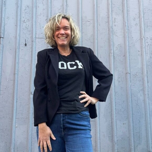 Donna Karen Vintage Wool Blazer, size 10 - Picture 2 of 10